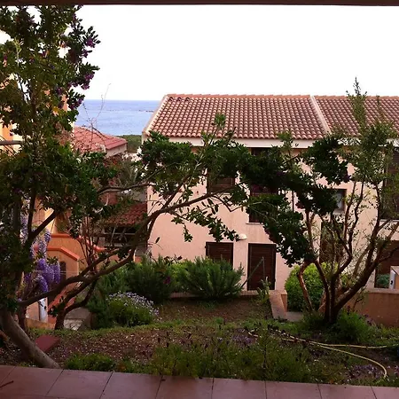 Casa Vacanza Porto Corallo Ferienhaus