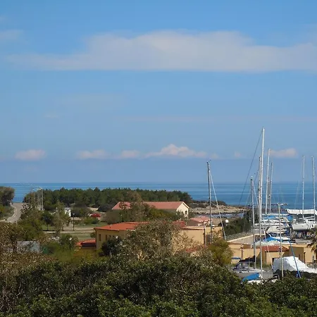 Casa Vacanza Porto Corallo 펜션