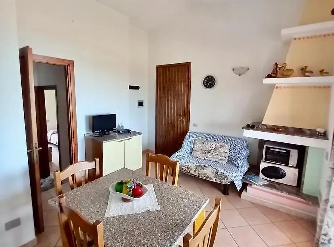 Holiday home Casa Vacanza Porto Corallo
